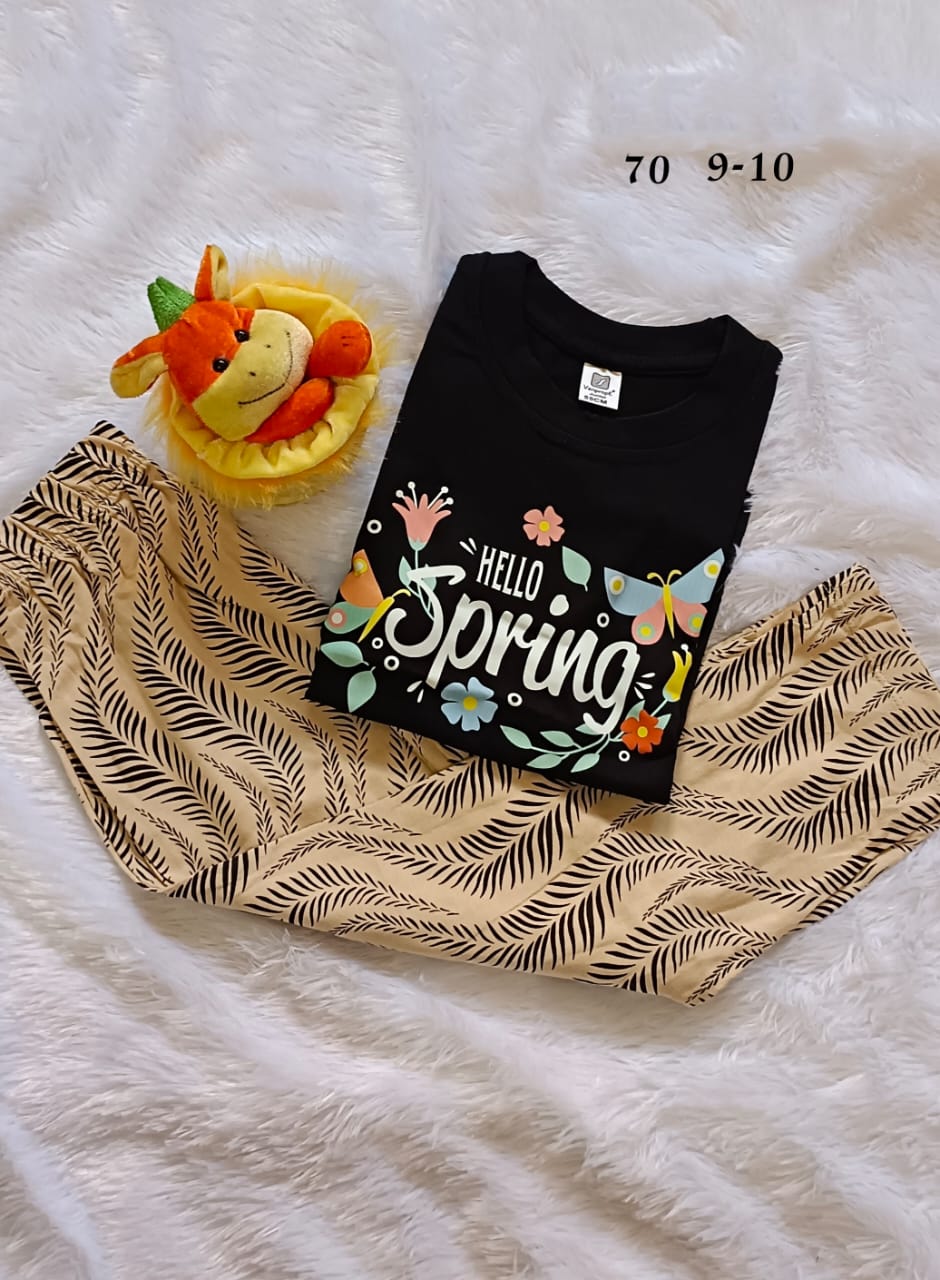 Contrast Set - Black with Cream